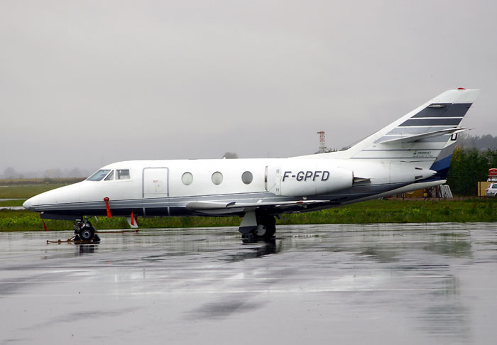 F-GPFD Falcon 100