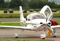 N590CD Cirrus SR22