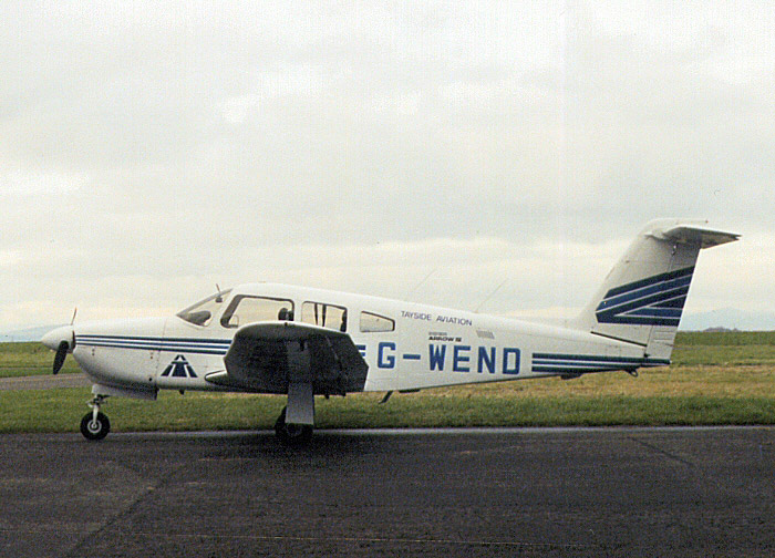 Pa 28 G-WEND
