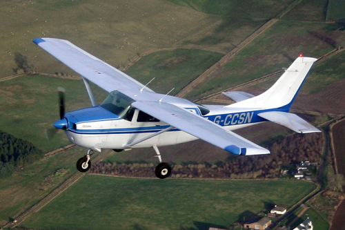 Cessna 206, G-CCSN