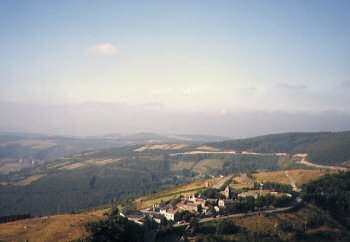 The way up to O Cebreiro